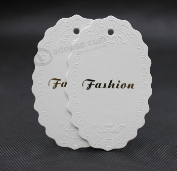 Etiqueta do balanço da forMa do hanGtaG da folha de prata para o vestuário