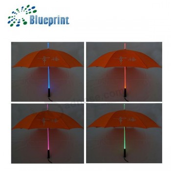 Design personalizado led vara guarda-chuva para venda
