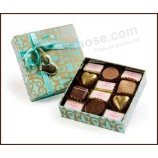 Carton coloré grâce donnant cadeau boîte de chocolaTs de jour