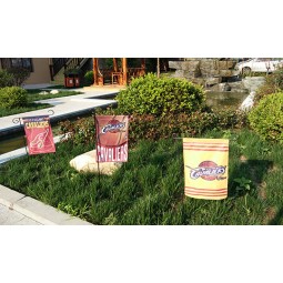 Bandeiras pequenas feitas sob encomFima do jardim para a vFima 