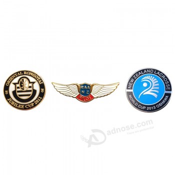 Lapel Pin Possessed National Features in High Quality Metal