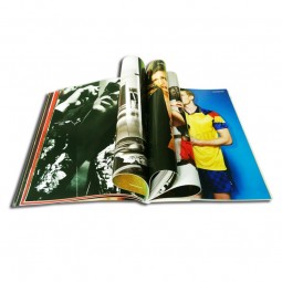 Wholesale Cmyk Printed Softcover Fashion Magazine Printing