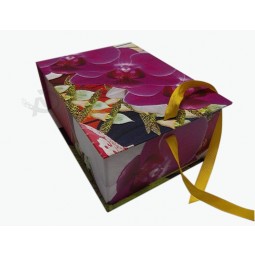 Foldable Gift Paper Packaging Box for sale with high quality