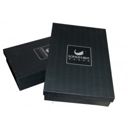 Caixa de embalagem de seda camisa personalizada de fábrica com impressão a preto