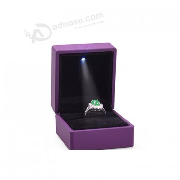 Leer plastic sieraden led licht ring box goedkope prijs