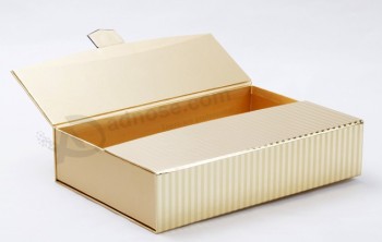 Laminated Cardboard Garment Packaging Gift Box
