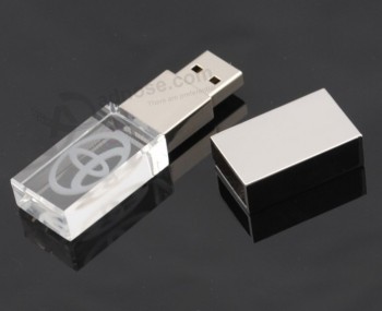 Menor preço logotipo 3d gravar flash drive de cristal a granel por atacado usb flash drive 2 gb 4 gb 8 gb 16 gb como empresa brindes