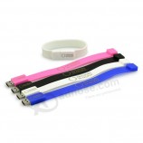 Fashion Silicone Bracelet 8GB USB 2.0 Flash Drive