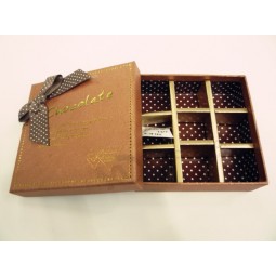 Fashion Chocolate Cardboard Paper Gift Box with Plastic Insert