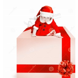 クリスマスのギフトボックス赤ちゃんのサンタの帽子白い背景
