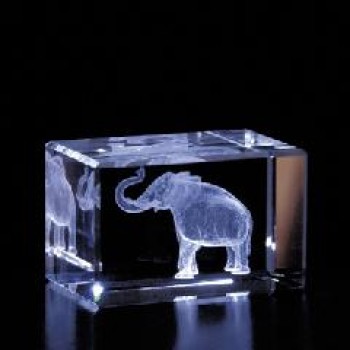 Cheap Custom Square Crystal Crafts with 3D Laser