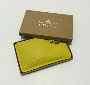 棕色牛皮纸包装盒，用于钥匙包，用于定制您的徽标