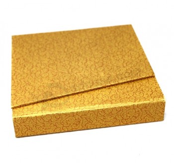 高贵的金色艺术纸覆盖咖啡礼品盒定制与您的标志
