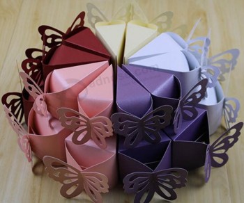 蝴蝶-形状的纸面包蛋糕盒与您的徽标