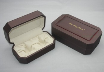 定制高-优质法国香水木礼品盒与白色内饰