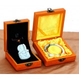 High-End Wooden Jadeware Showing Box for custom with your logo