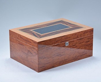 высокий-высококачественный камфорный ящик для сигары с сигар для индивидуального использования с вашим логотипом
