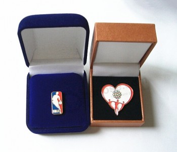 Bespoke Souvenir Brooches Gift Boxes for custom with your logo