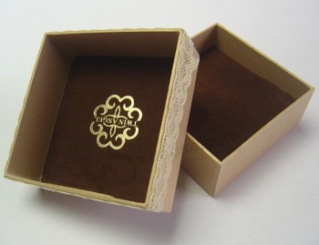 白色镶嵌宝石托盘盒 (AC-034) 用于定制您的徽标
