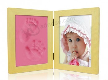 Wholesale custom high-end Pine Wood Frames for Footprint and Handprint with Photo and your logo