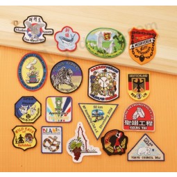 Embroidered Badges with Merrowed Border Factory China