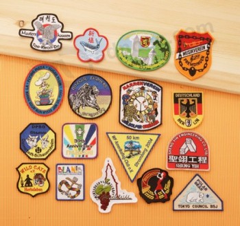 Embroidered Badges with Merrowed Border Factory China