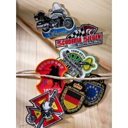 Embroidered Badges with Cutting Border with Cheap Price