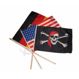 Bandera que agita de encargo, bandera de mano del poliéster, impresión de la bandera de la mano del pirata