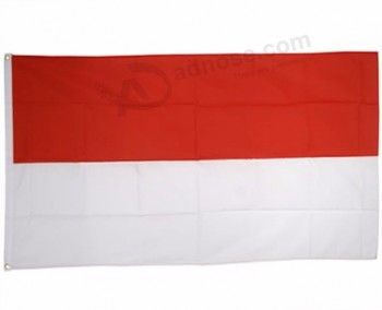 屋外赤白160gsmポリエステルインドネシアの旗のカスタムスピン