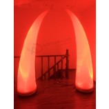 装飾的な結婚式のLed照明インフレータブル牙/ 列/ アイボリー