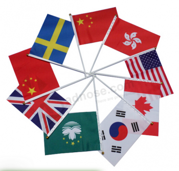 Drapeaux américains portatifs de drapeau de main de sport imprimé à vendre