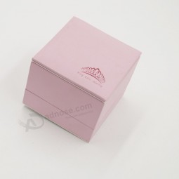 Customized high quality High Quality Handmade Embossing Jewellry Jewelry Ring Box with your logo