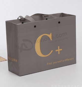 Whlesale customized high quality Fashion Hot Stamping Cosmetic Paper Bag with Silk Ribbon