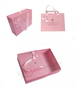 Wholesale Customized high-end Garment Package with Ribbon Handle
