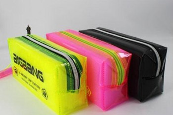 Kundengebundene Qualitätskinderplastikentwurfs-PVC-Bleistiftbeutel mit kleiner Tasche
