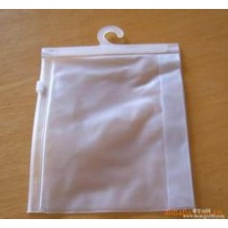 Personalizado alta calidad transparente mate gancho de la cremallera bolsa de Cloruro de polivinilo calcetines bolsos