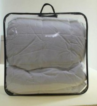 Al por mayor personalizado alto-Termine la cremallera plástica clara barata que maneja la bolsa de la ropa de cama del Cloruro de polivinilo