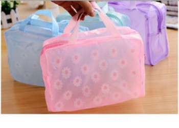 Wholesale Customized high quality Print Large PVC Handle Zipper Bag for Packing Garment & Cosmetics