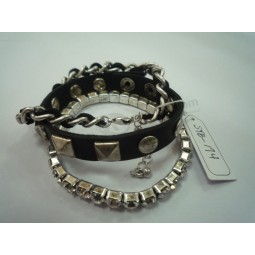 Factory direct sale customized high quality OEM Fashionable Fashion Acrylic Bracelet