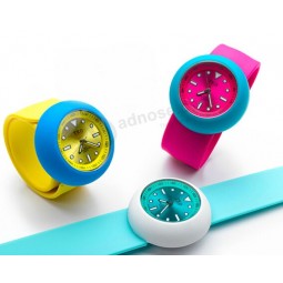 Factory direct sale customized high quality New Colorful Promotion Fashion Silicone Watch