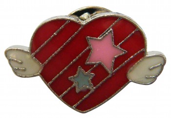 2017 Customized top quality Hot Sale Heart-Shape Emblem Pin