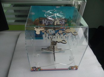 Customized Acrylic Box for Reptile with Magnetic Handle Wholesale