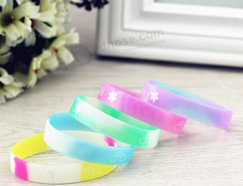 Wholesale Customied high quality Culorful Design Silicone Glow Bracelets