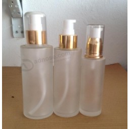 Factory direct sale top quality Glass Spray Cosmetic Bottle