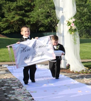 La bandera de la novia wedding sign ceremony banner ringbearer flower girl foto apoyo tela banner barato al por mayor