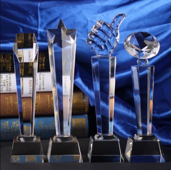 2017 Wholesale customized high-end Hot Sale Crystal Glass Trophy for Souvenir