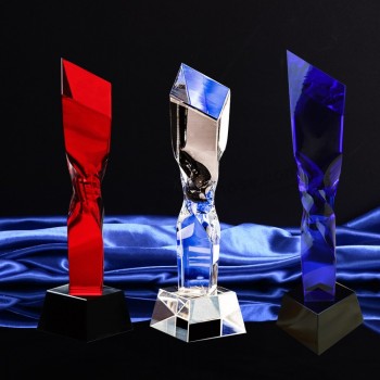 2017 Wholesale customized high-end Crystal Glass Trophy Craft for Christmas Gift