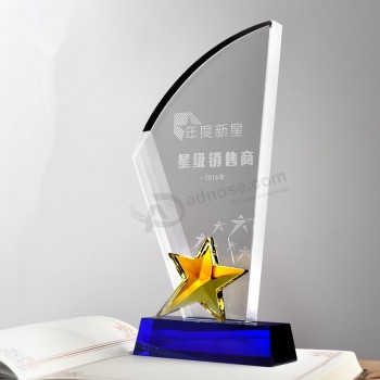 2017 Wholesale customized high-end Cheap Crystal Glass Star Trophy Parts for Souvenir
