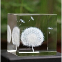 Crystal Glass Cube with 3D Laser Engraving Cheap Wholesale
