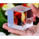 Rettangolo del blocco di cristallo ottico, commercio all'ingrosso a buon mercato del cubo di cristallo d'angolo tagliato